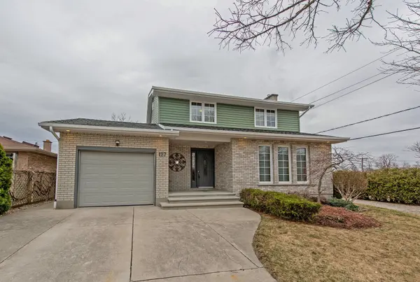 Lucan Biddulph, ON N0M 2J0,127 Kleinfeldt AVE