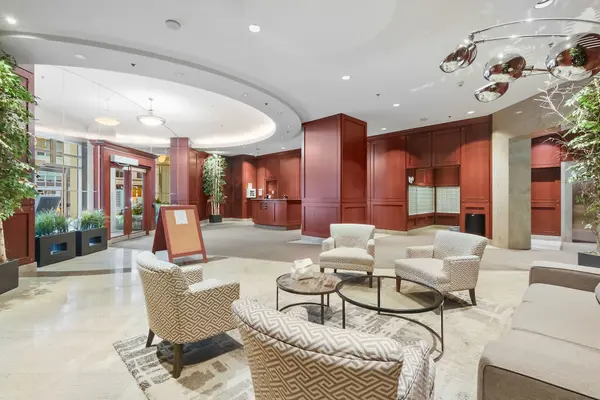 Lower Town - Sandy Hill, ON K1N 0A9,234 Rideau ST S #2301