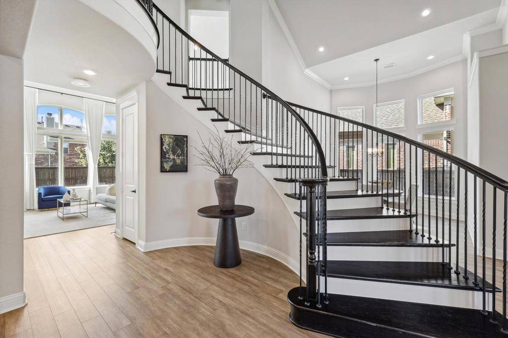 Aubrey, TX 76227,912 Southern Hills Way