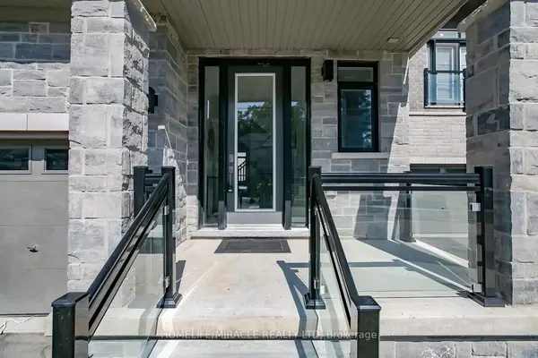 4 Whitton DR, Brantford, ON N3T 5L5