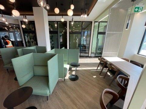 Oakville, ON L6M 5N2,2501 Saw Whet BLVD