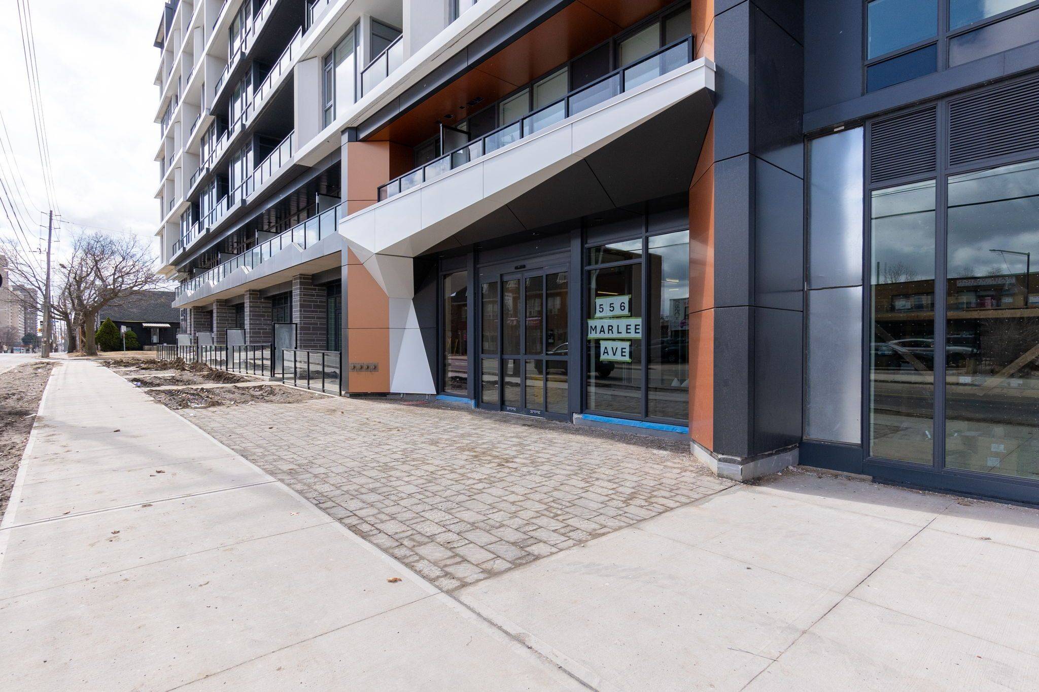 Toronto W04, ON M6B 0B1,556 Marlee AVE #222