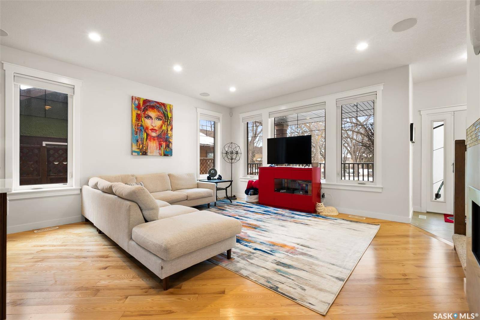 Regina, SK S4T 6N5,175 Leopold CRESCENT