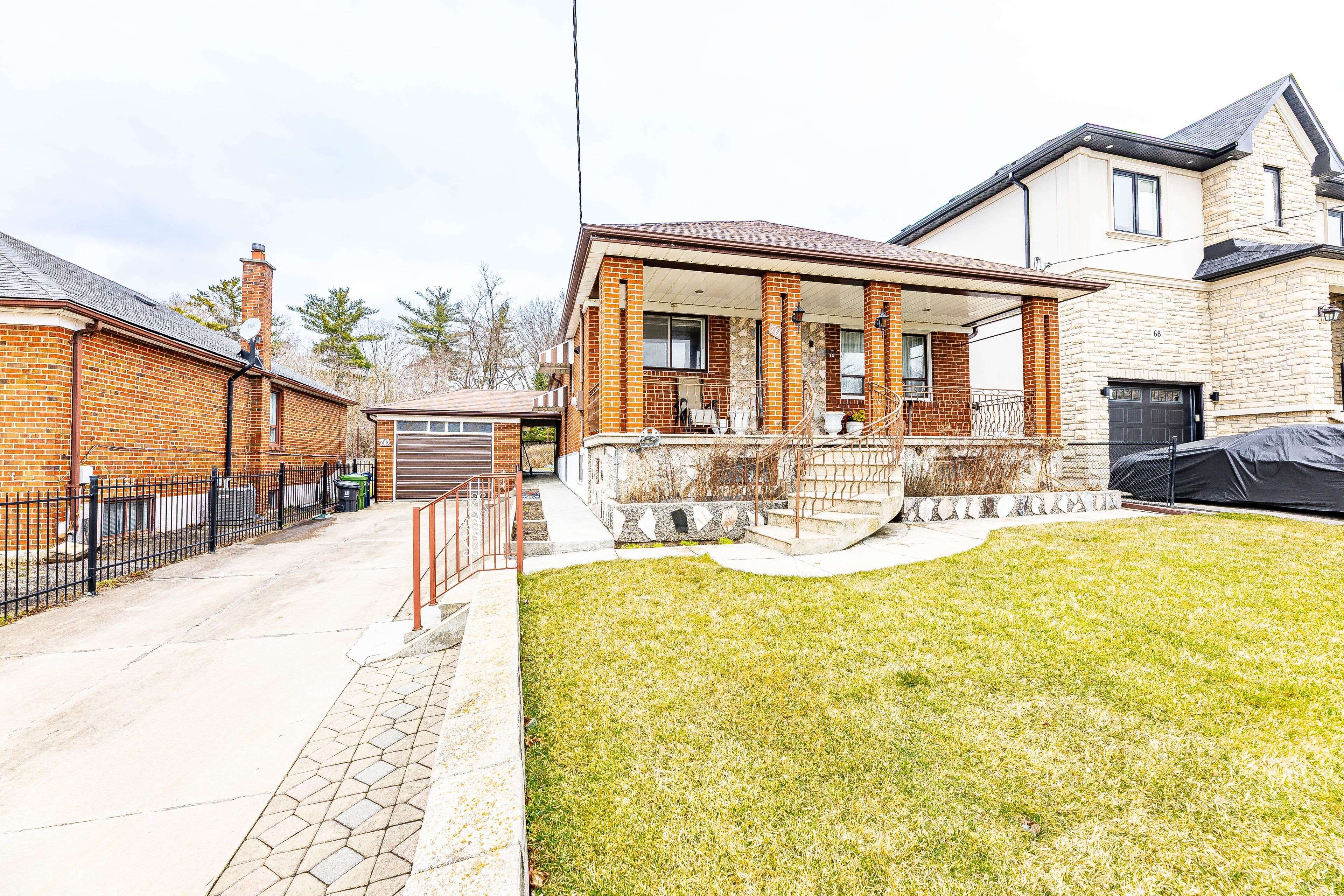 Toronto W05, ON M3M 2A3,70 Forthbridge CRES