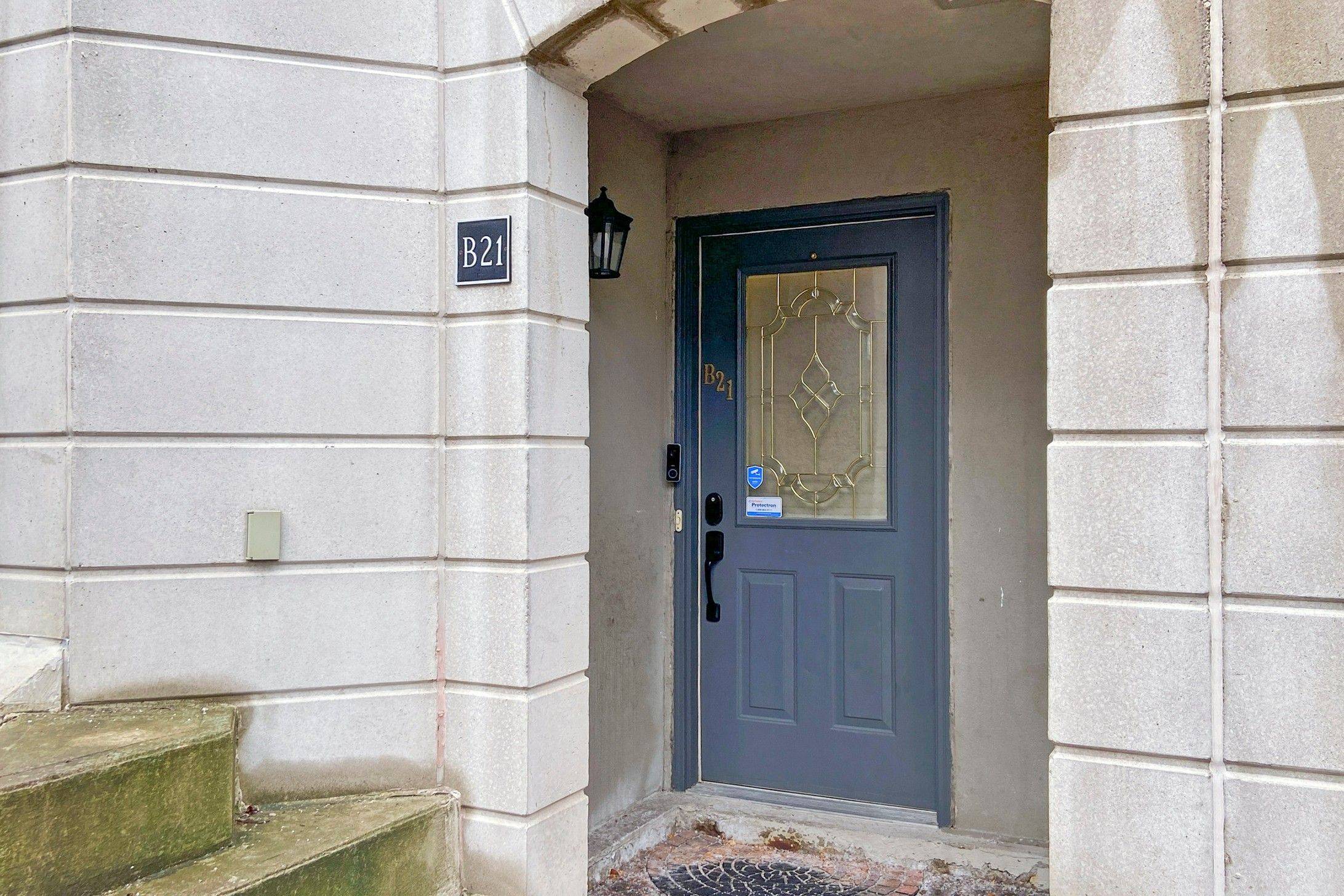 Toronto C07, ON M2N 6W6,108 Finch AVE W #B21