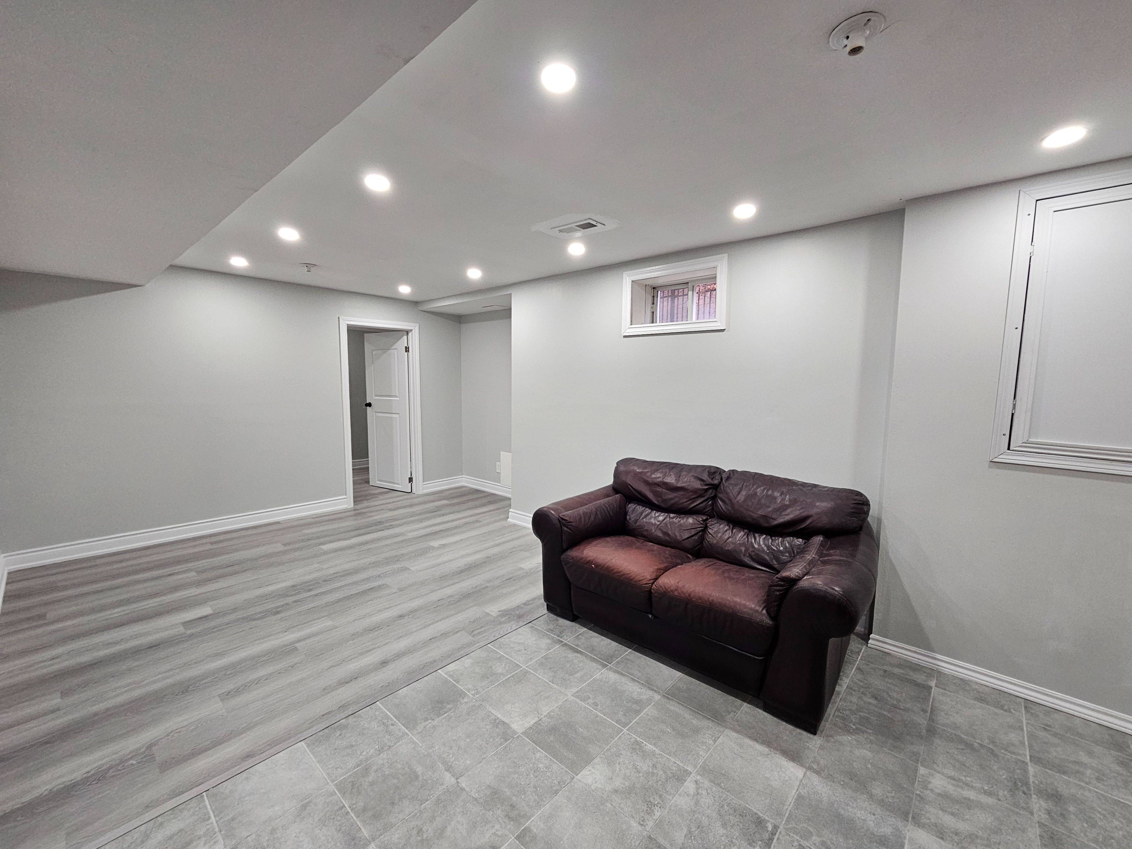 41 Darley ST #Bsmnt, Ajax, ON L1T 3X9