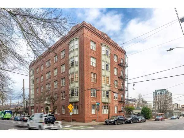 Portland, OR 97209,410 NW 18TH AVE #403