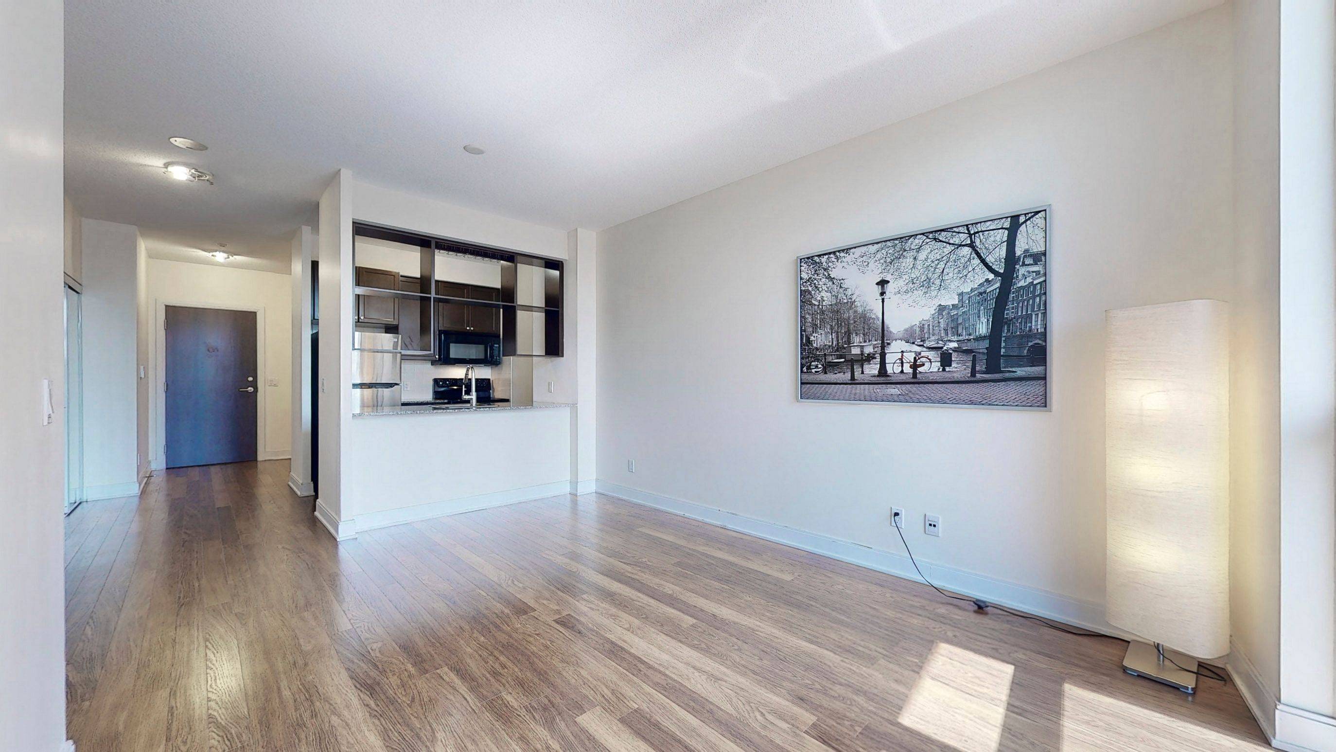 Toronto E07, ON M1S 0G4,135 Village Green SQ #320