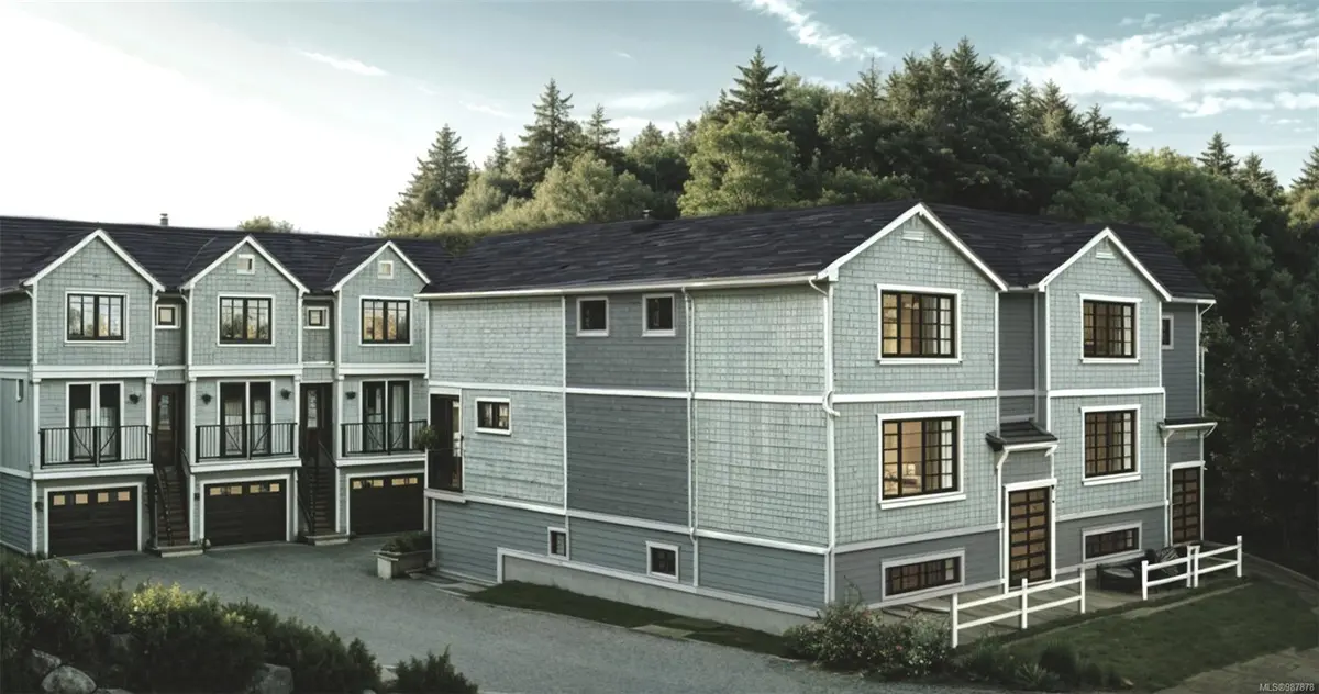 Esquimalt, BC V9A 4X3,906 Old Esquimalt Rd #3