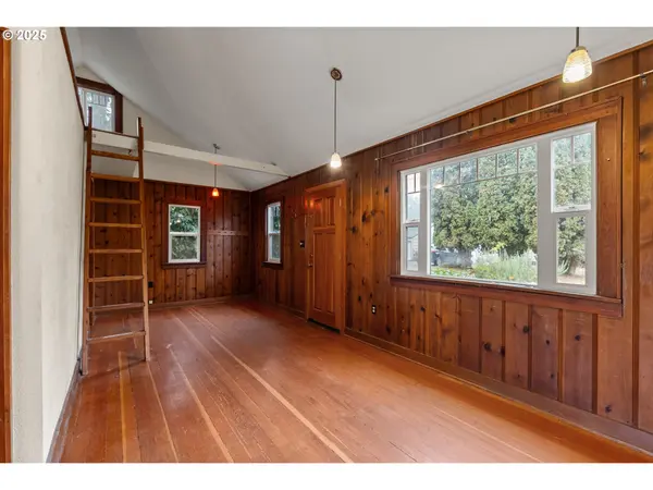 116 CROCKER LN, Eugene, OR 97404