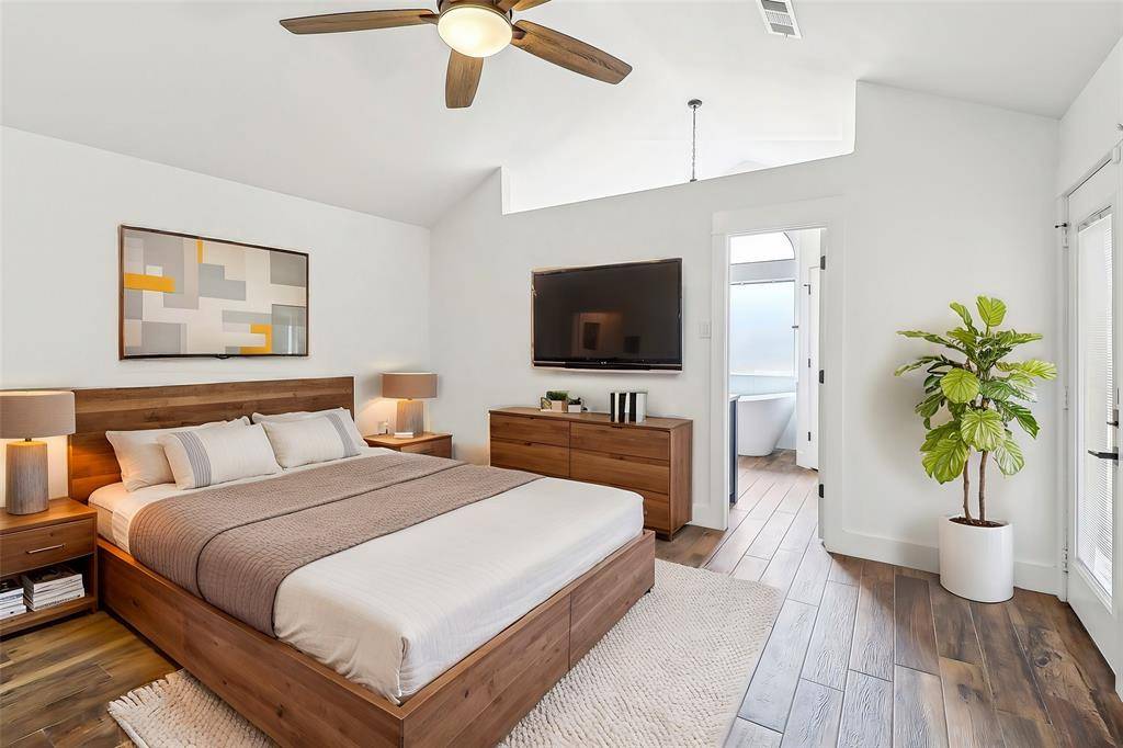 Ennis, TX 75119,2106 Pleasant Drive
