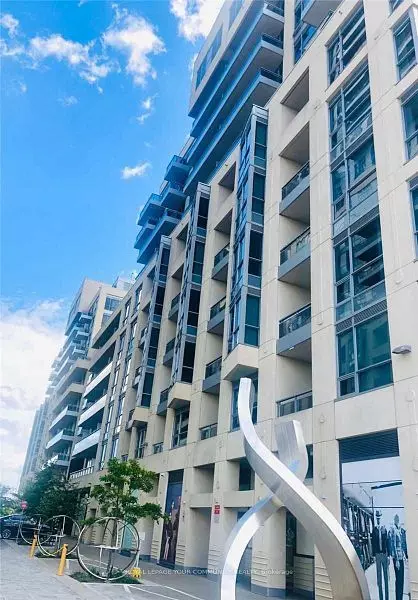 Richmond Hill, ON L4C 1H7,9199 Yonge ST #214 SE