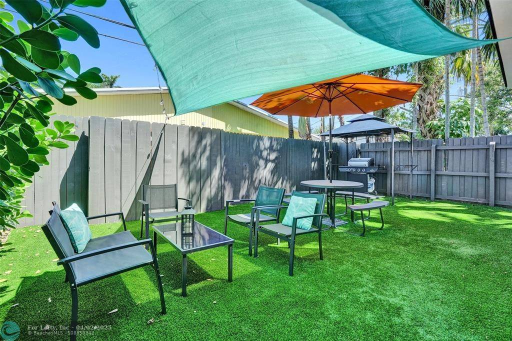 Fort Lauderdale, FL 33315,909 SW 16th St