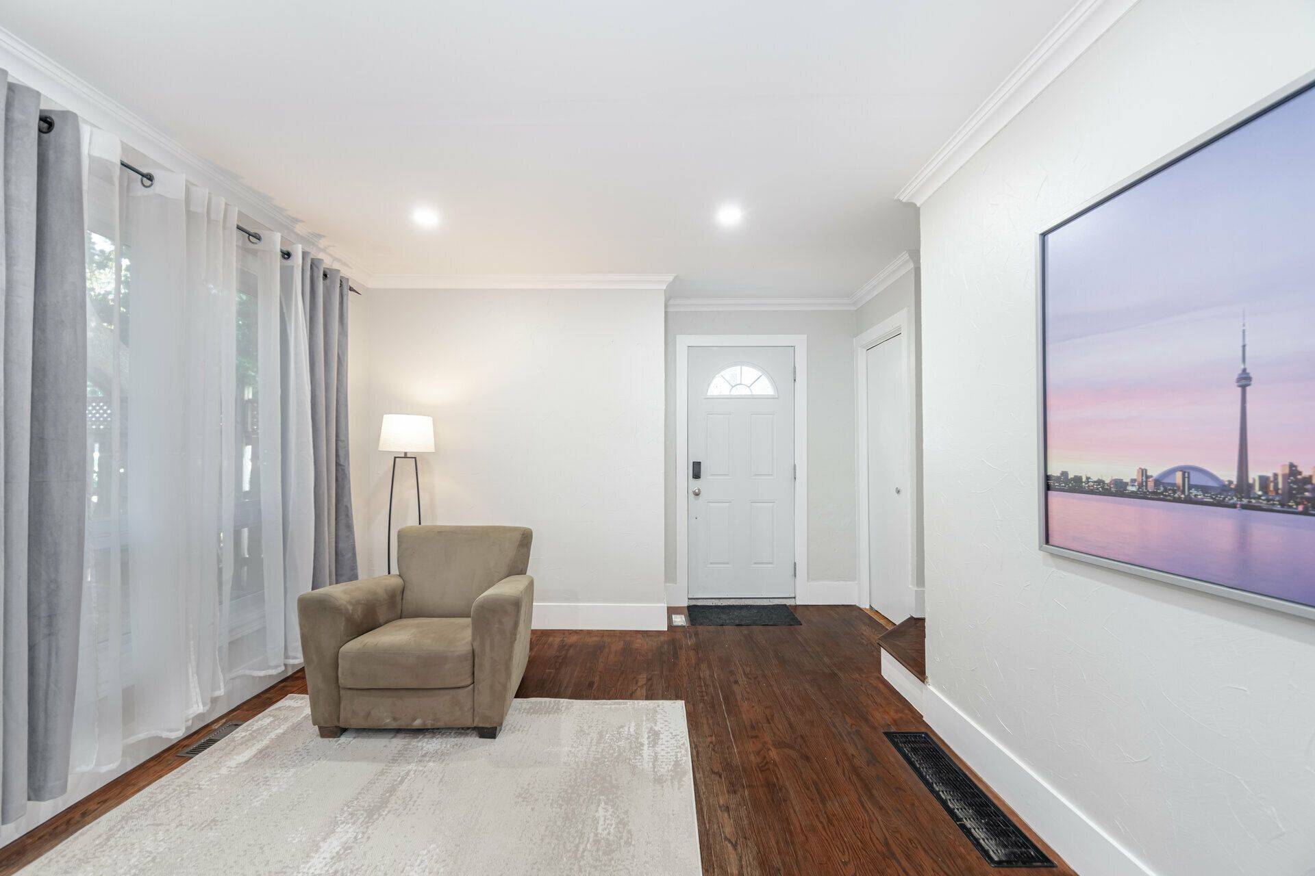 Burlington, ON L7P 2M2,1116 Homewood DR #1