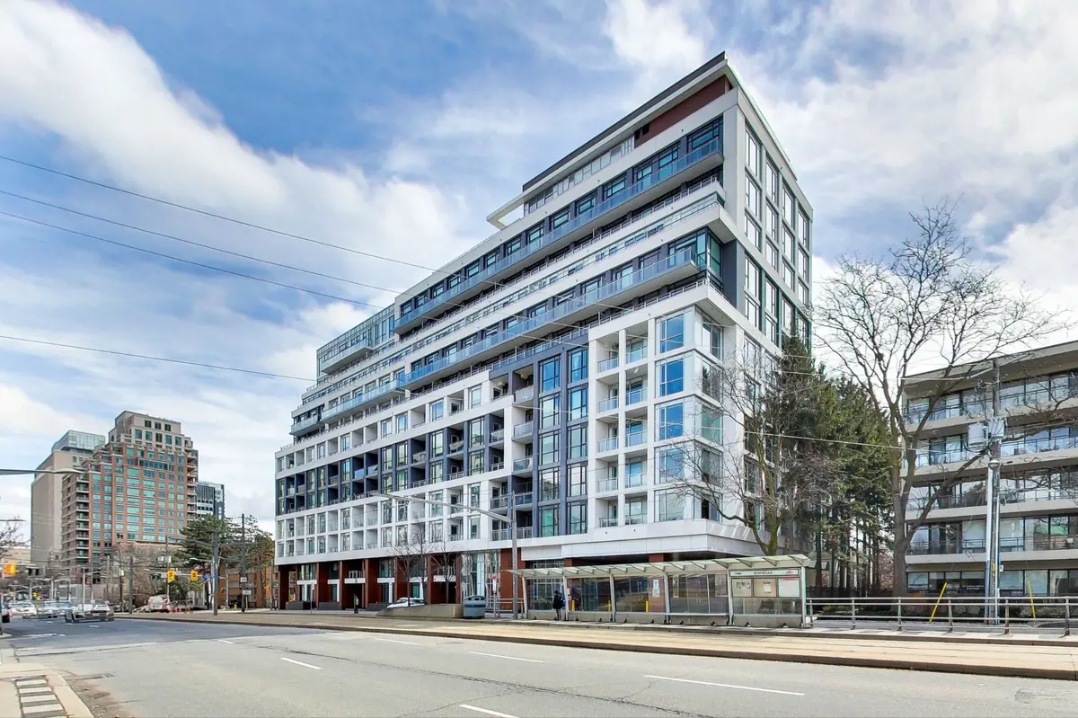 223 St. Clair AVE W #1109*, Toronto C02, ON M4V 0A5