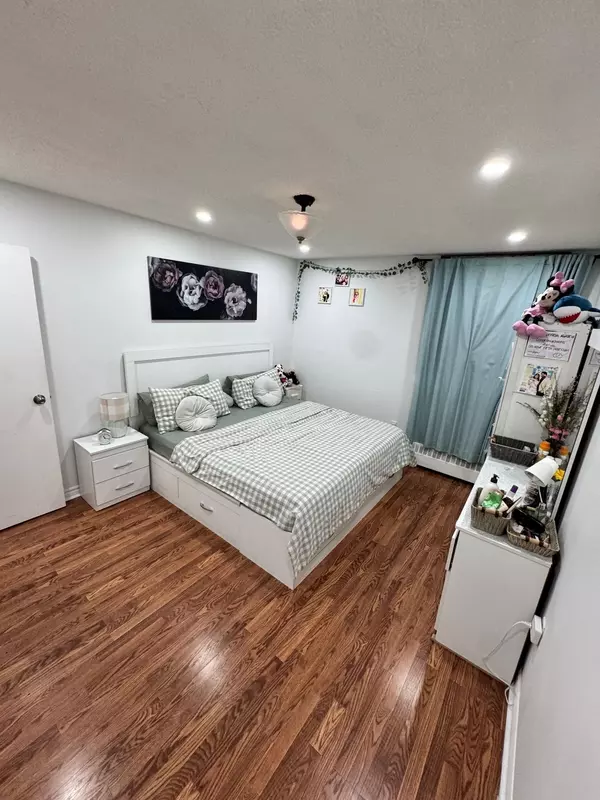 Mississauga, ON L4X 1S2,1615 Bloor ST #1203