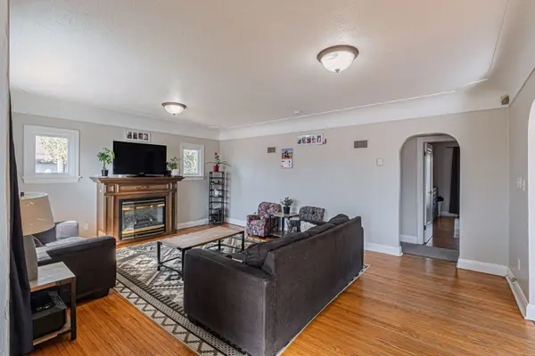 Tillsonburg, ON N4G 2J8,344 Simcoe ST