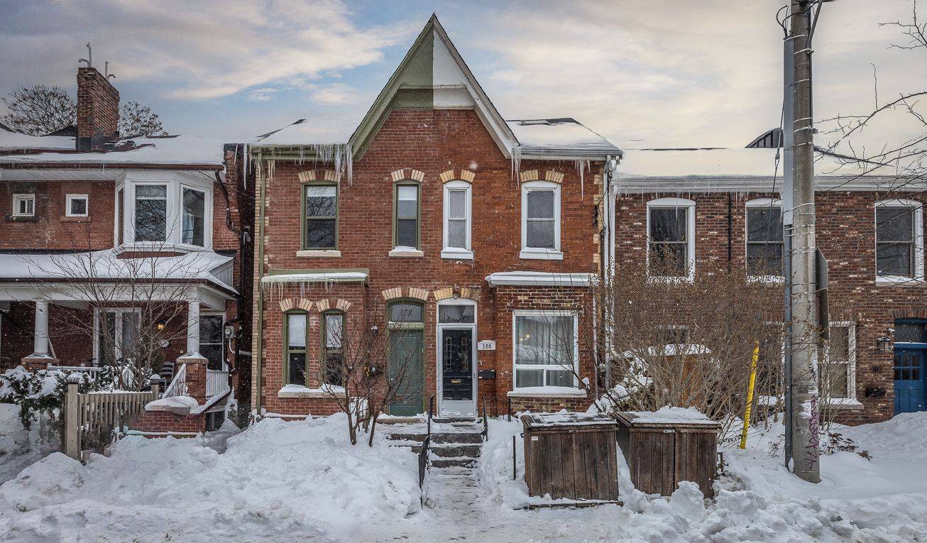 180 Lippincott ST, Toronto C01, ON M5S 2P1