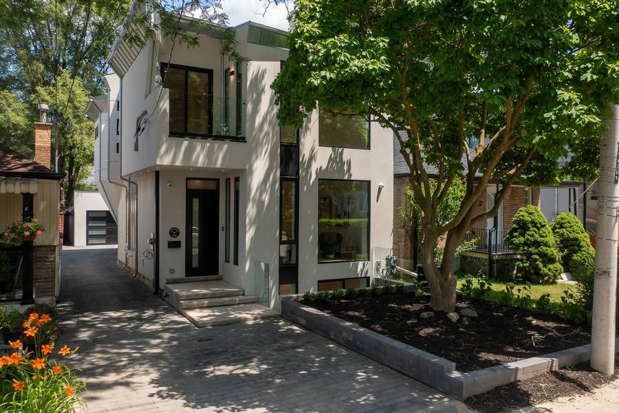 269 Coleridge AVE, Toronto E03, ON M4C 4J2