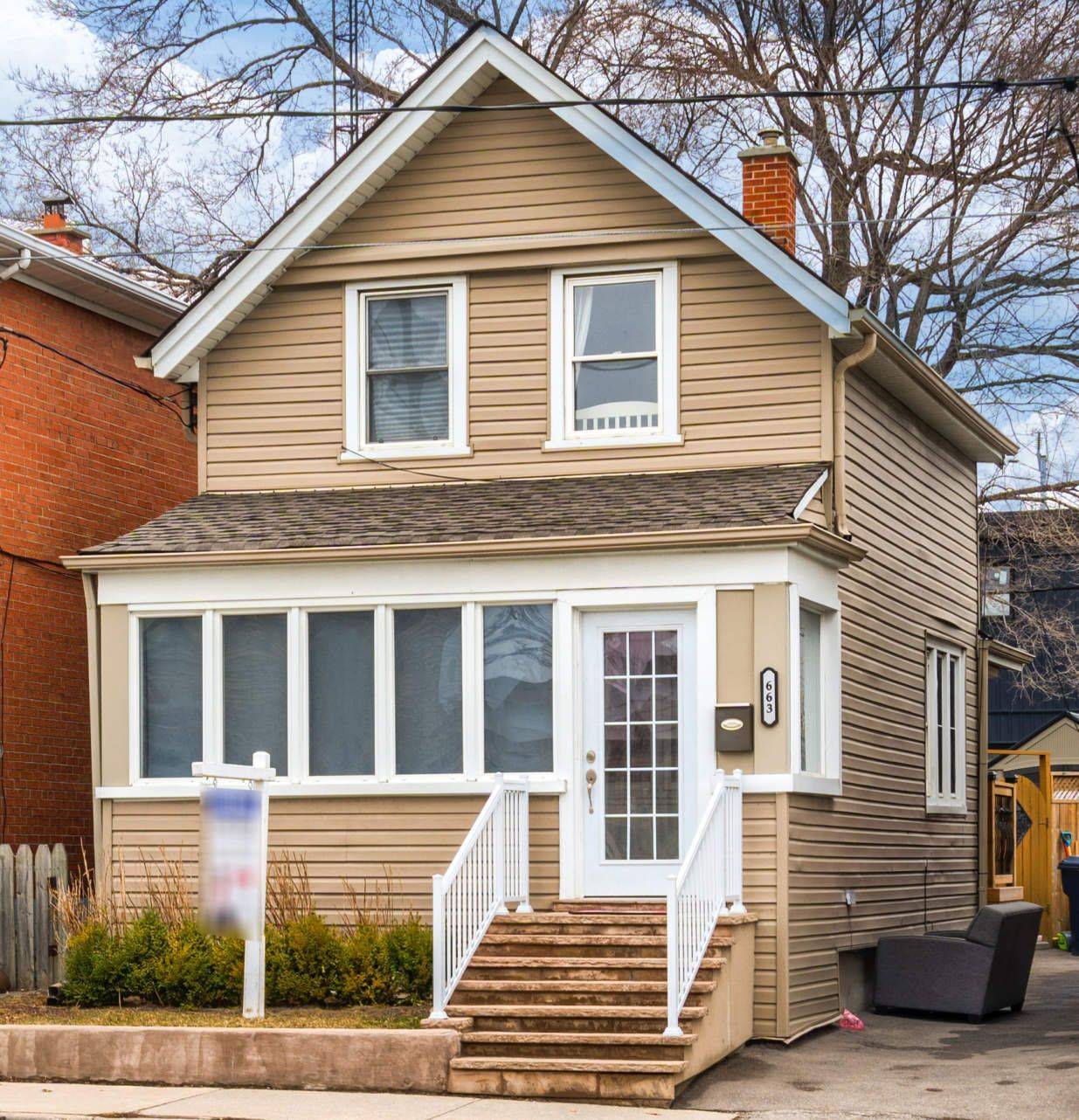 663 Jane ST, Toronto W03, ON M6N 4A6