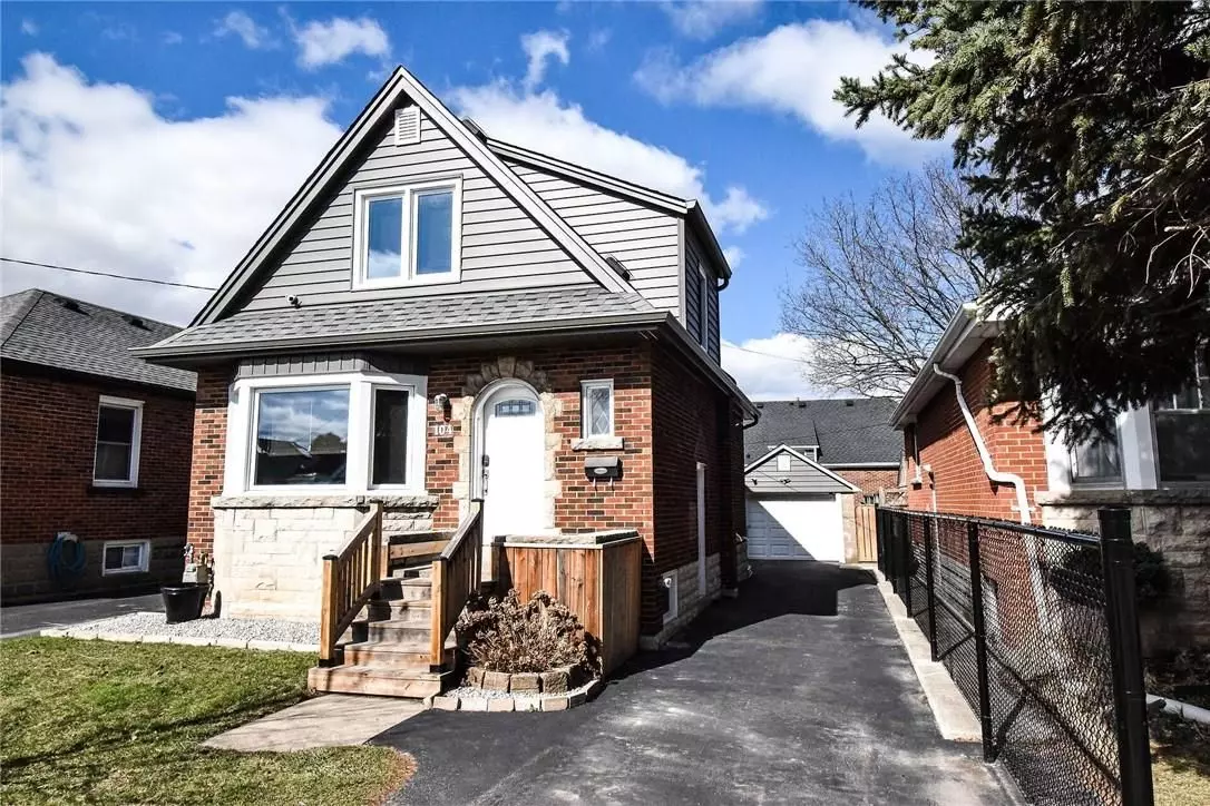 Hamilton, ON L8K 2Z6,104 Tragina AVE S