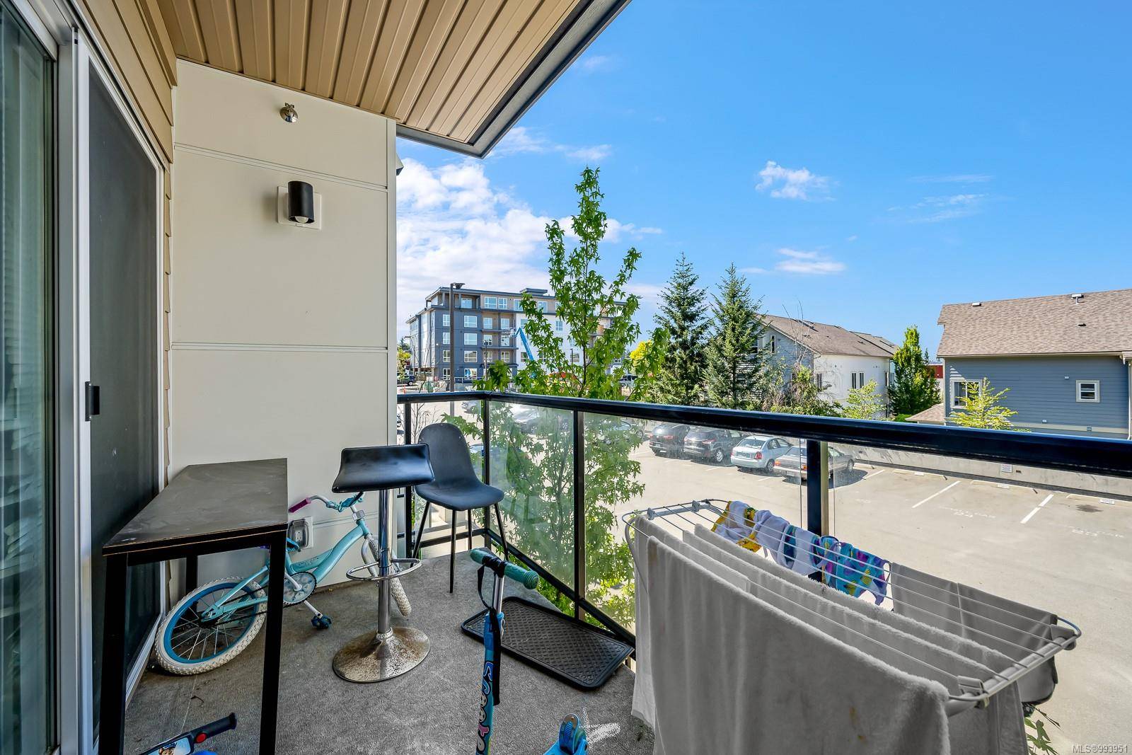 3070 Kilpatrick Ave #215, Courtenay, BC V9N 8P1