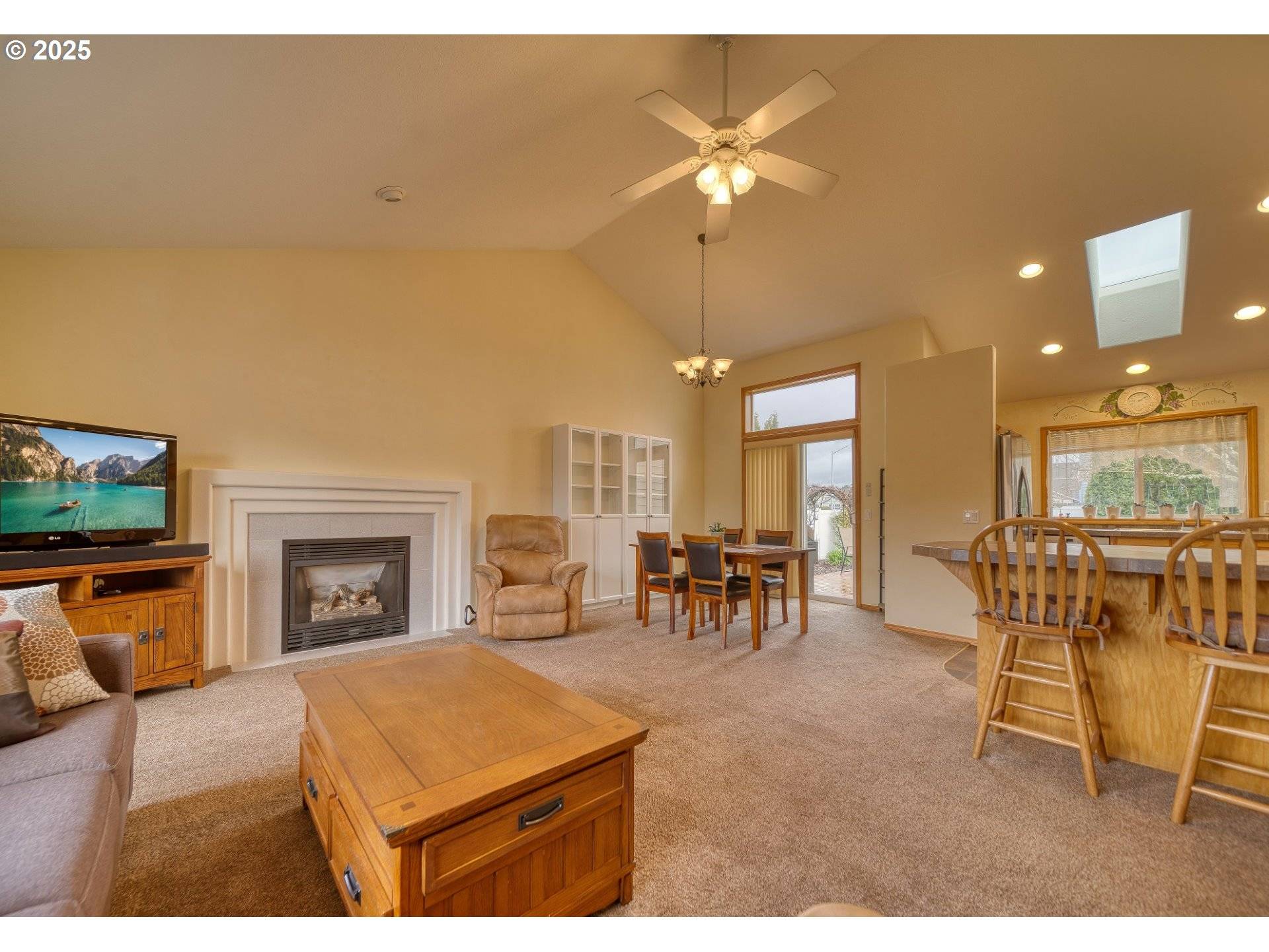Scappoose, OR 97056,33943 OAK VIEW DR