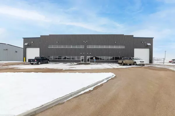 6609 63 Street Close, Lloydminster, AB T9V 3T6