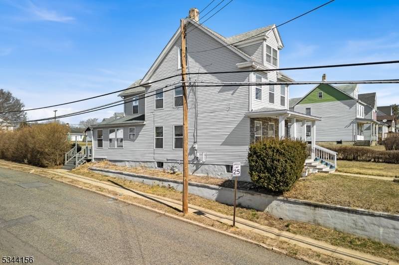 Phillipsburg Town, NJ 08865,363 Pursel St