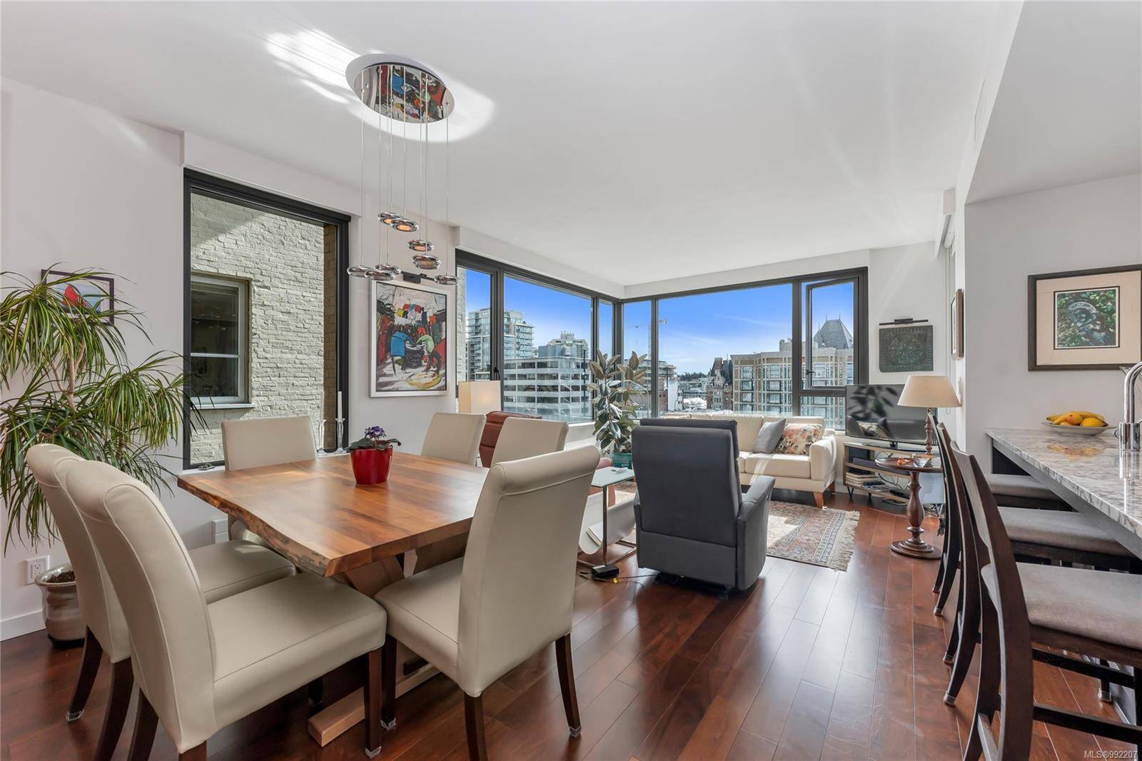 Victoria, BC V8W 1C7,608 Broughton St #601