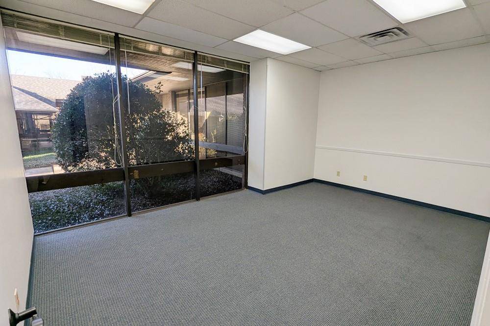 1121 SE Loop 323 Bldg I Ste 100, Tyler, TX 75703