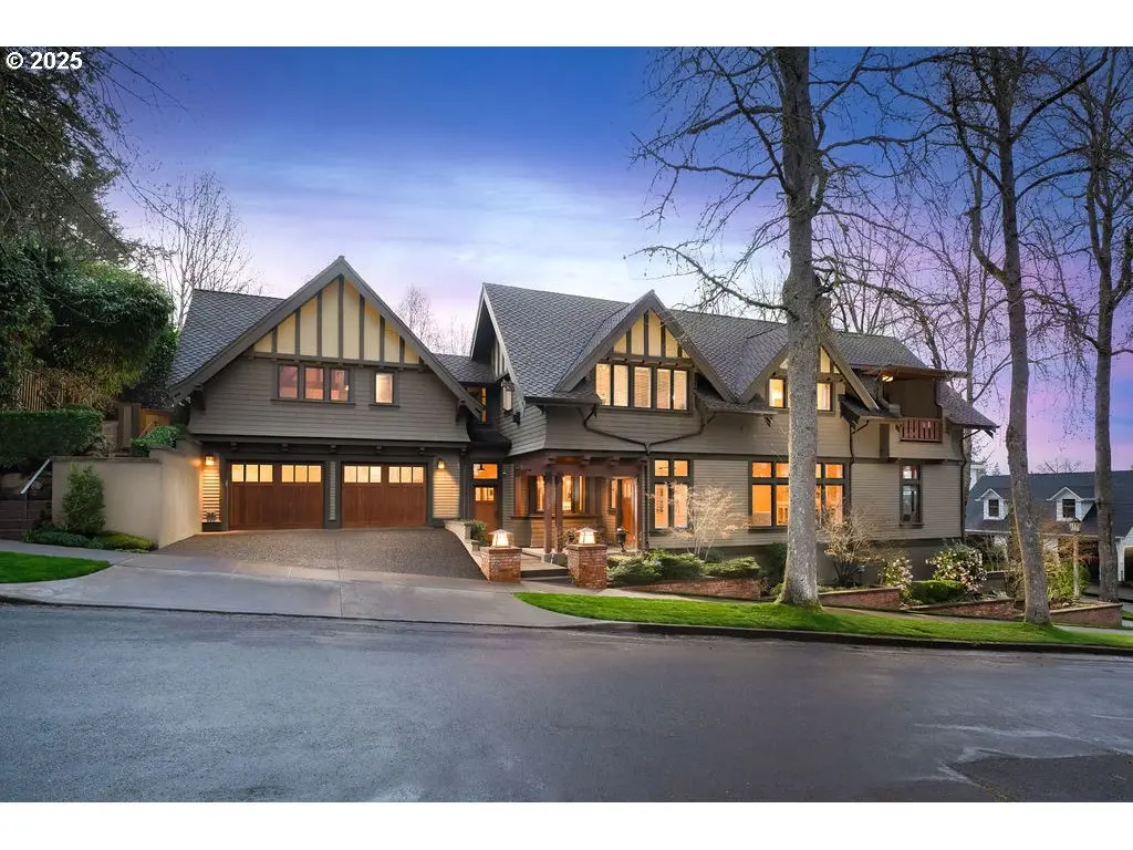 2007 SW 19TH AVE, Portland, OR 97201