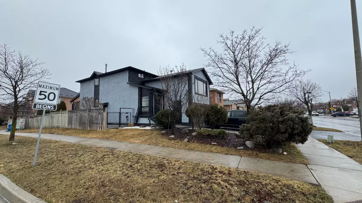 Brampton, ON L6Z 4P6,159 Richvale DR S