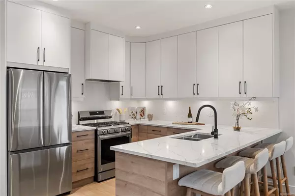 Esquimalt, BC V9A 6S6,480 Grafton St