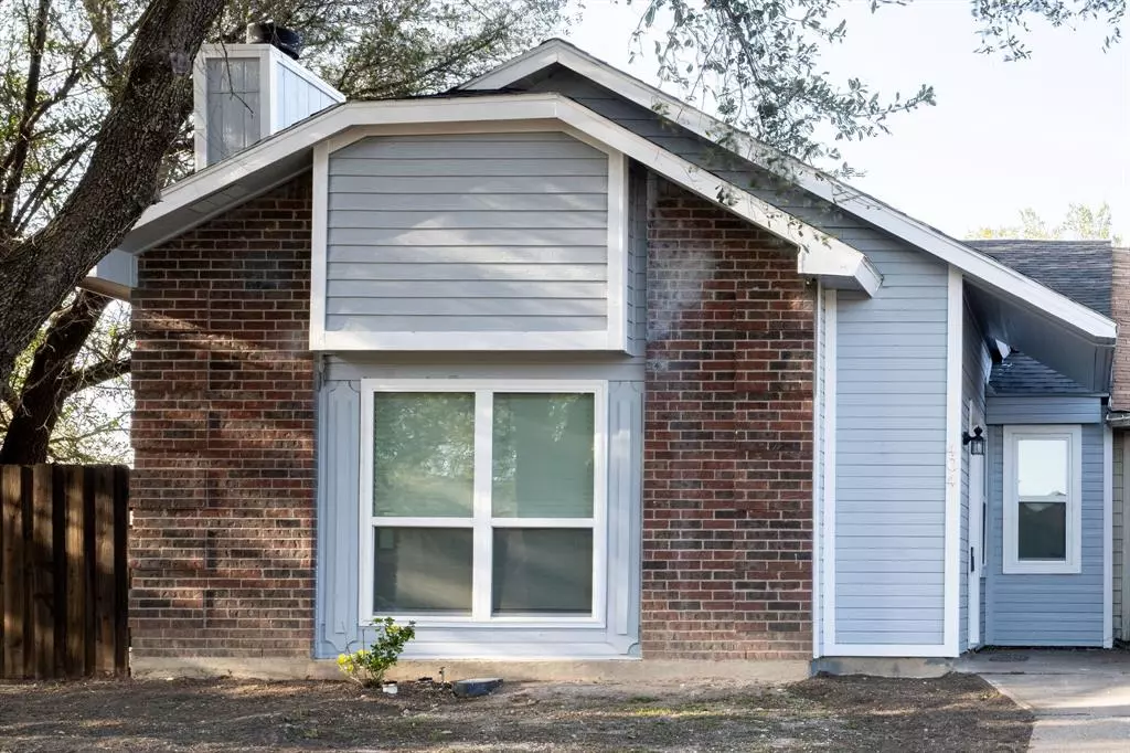 Cedar Hill, TX 75104,404 Dollins Street