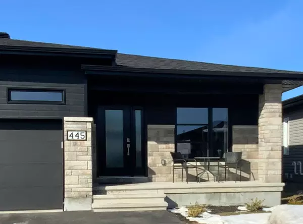 Russell, ON K0A 1W0,445 Maize ST