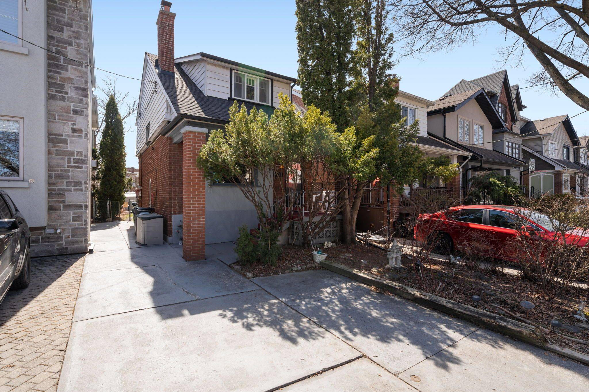 81 Bowood AVE, Toronto C04, ON M4N 1Y3