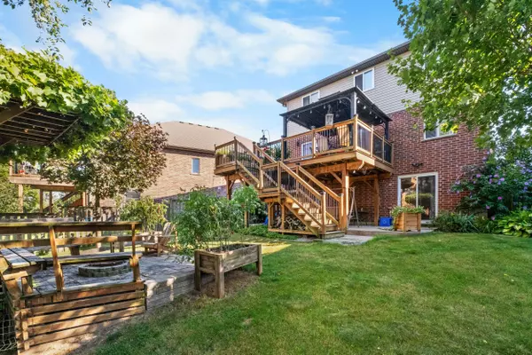 London, ON N6E 0A4,2982 Devon RD