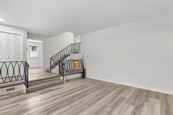 Brantford, ON N3S 3E9,11 Glenwood DR