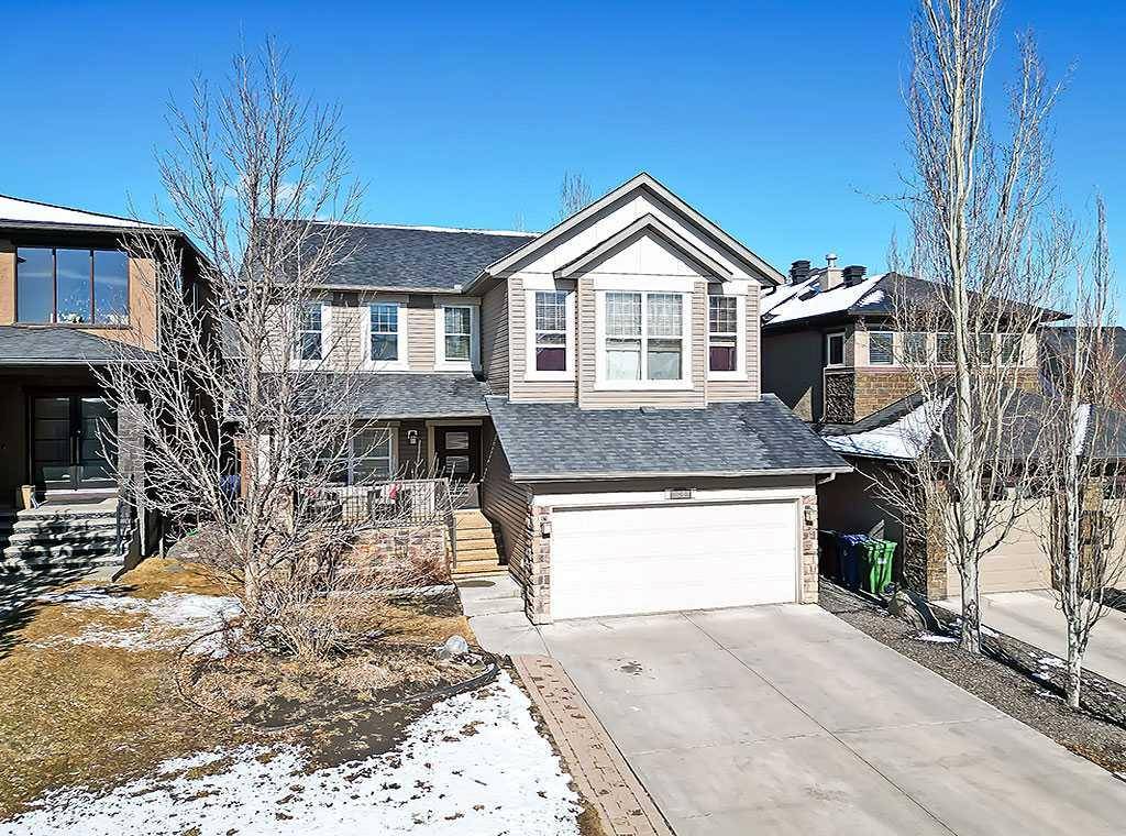 18 Evergreen AVE SW, Calgary, AB T2Y 0B9