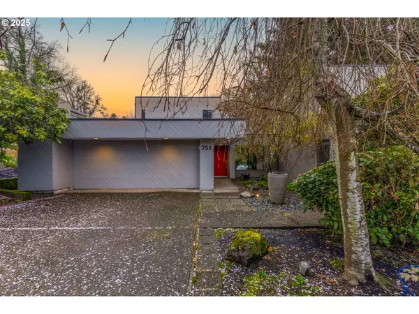 755 WINDGATE ST, Salem, OR 97302