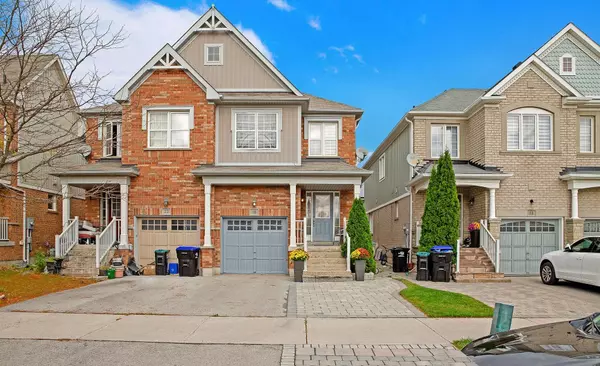 Bradford West Gwillimbury, ON L3Z 0E6,18 Meadowhawk TRL