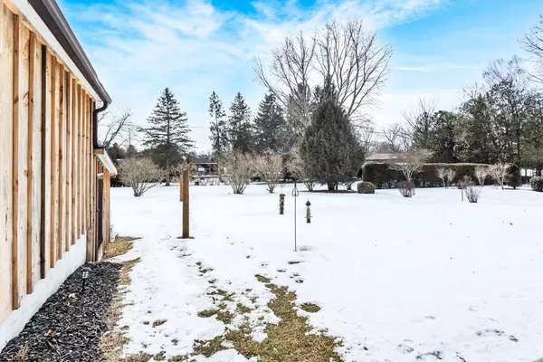 Norfolk, ON N0E 1Y0,124 College ST W