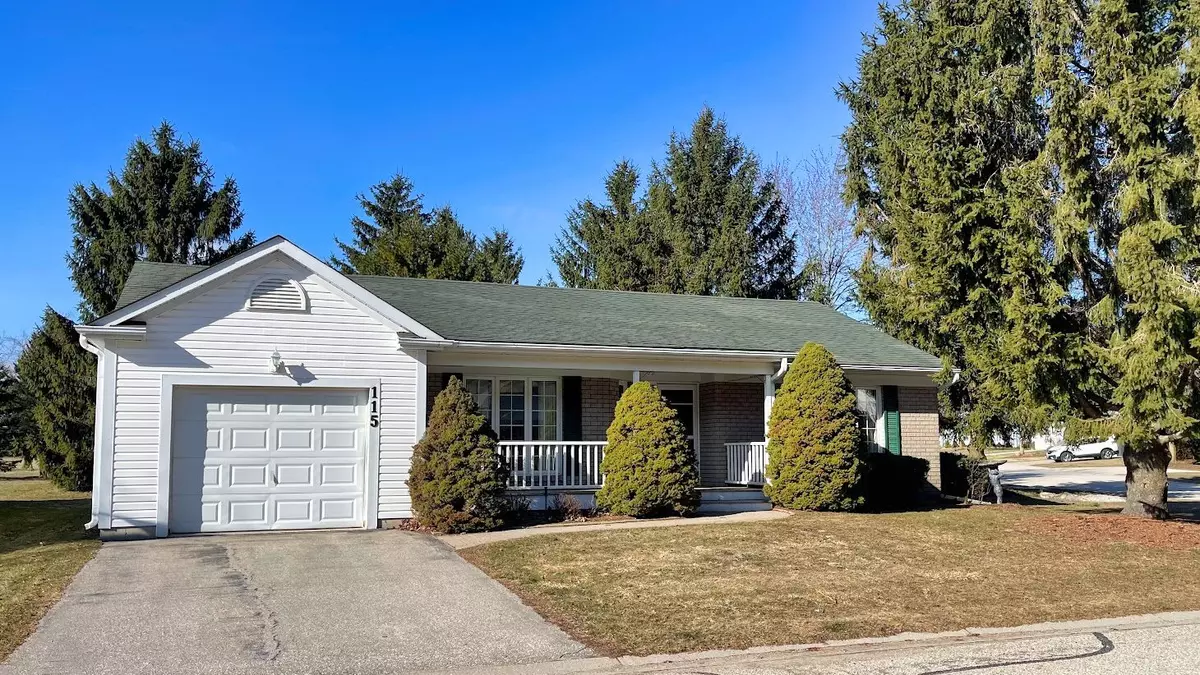 Centre Wellington, ON N0B 1J0,115 White Bark WAY