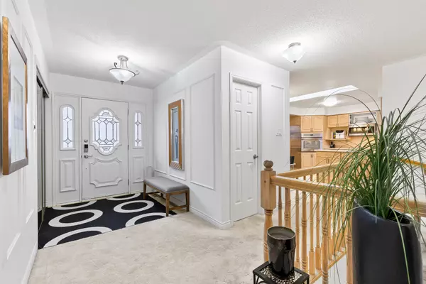 London South, ON N6K 4E5,60 Rosecliffe CRES #8