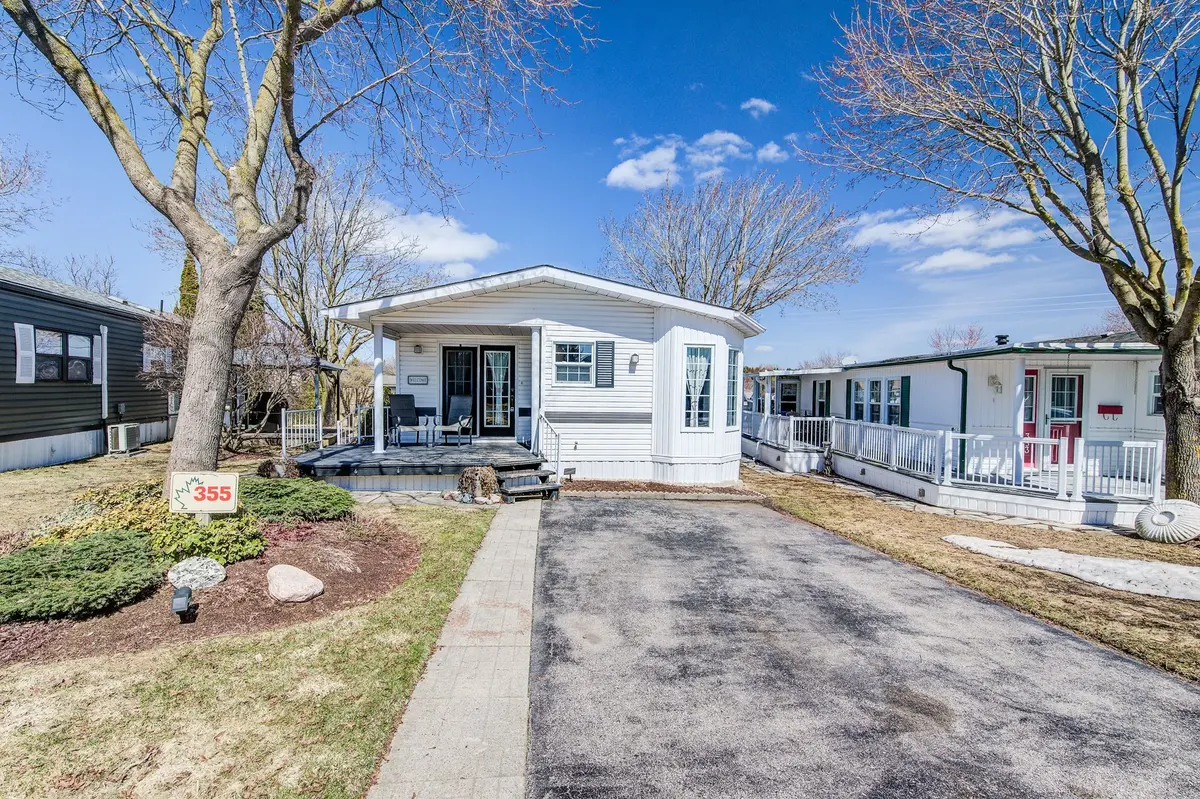 580 BEAVER CREEK RD #355, Waterloo, ON N2J 3Z4