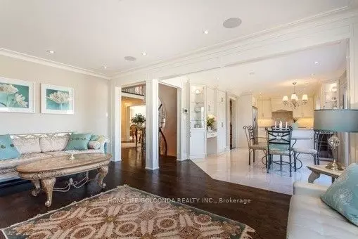 Richmond Hill, ON L4C 0B6,116 Berwick CRES