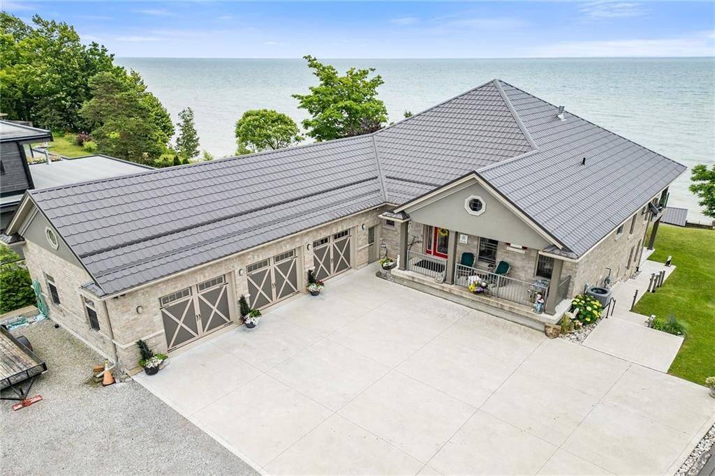 452 New Lakeshore RD, Norfolk, ON N0A 1N3