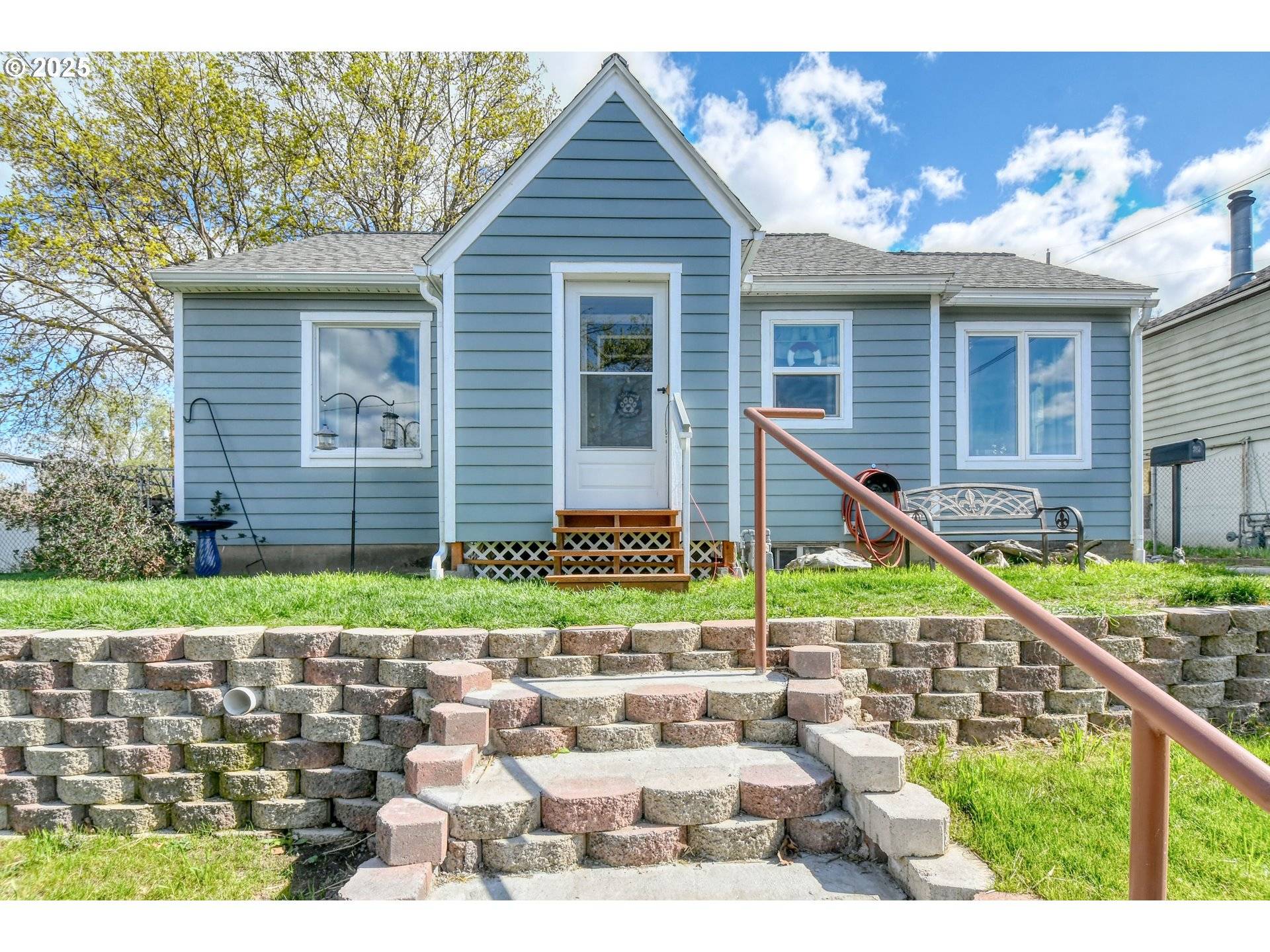 912 SW GOODWIN PL, Pendleton, OR 97801