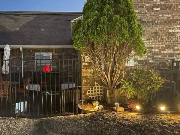 Fort Worth, TX 76111,2340 Chandler Drive
